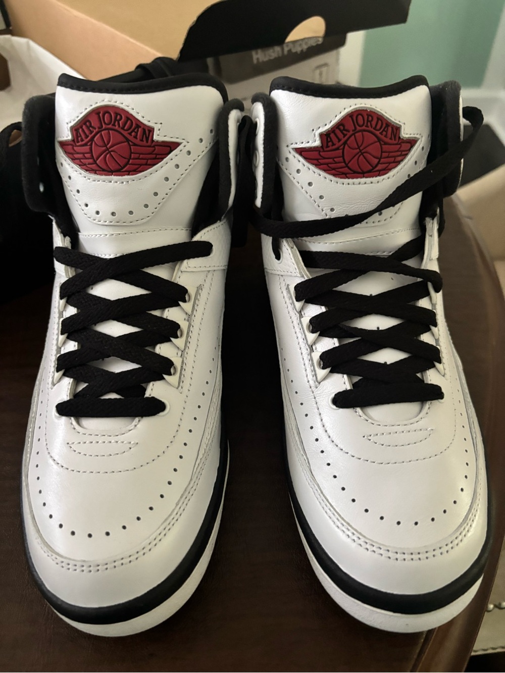 Nike Air Jordan 2 Retro (GS) Shoe Box